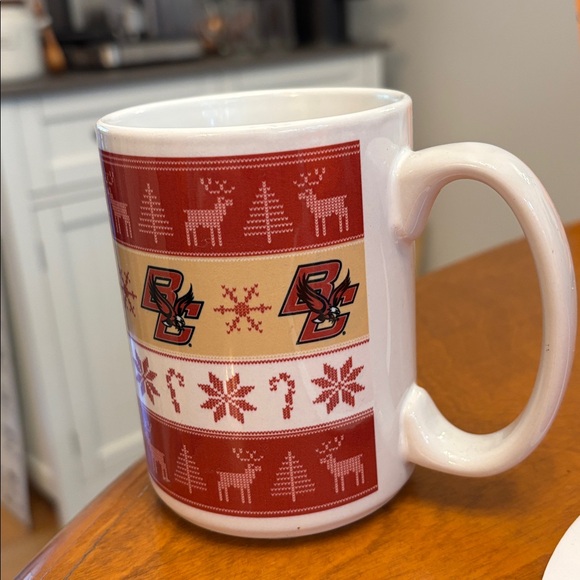 Boston College holiday mug New - Picture 2 of 4
